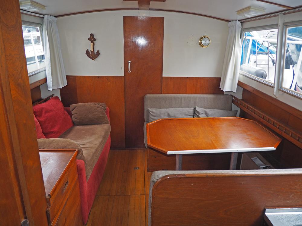 Salon, H&eacute;bergements